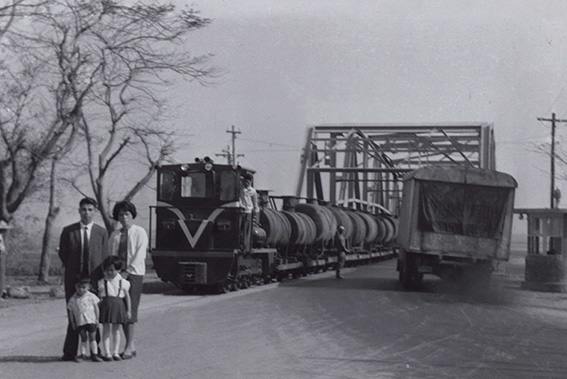 聽濁水溪兩端的歷史故事，西螺大橋搭建起家的門戶與驕傲